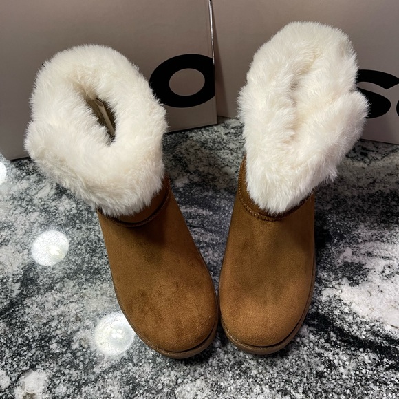 SO  Faux  Fur Winter Boots - Picture 5 of 9